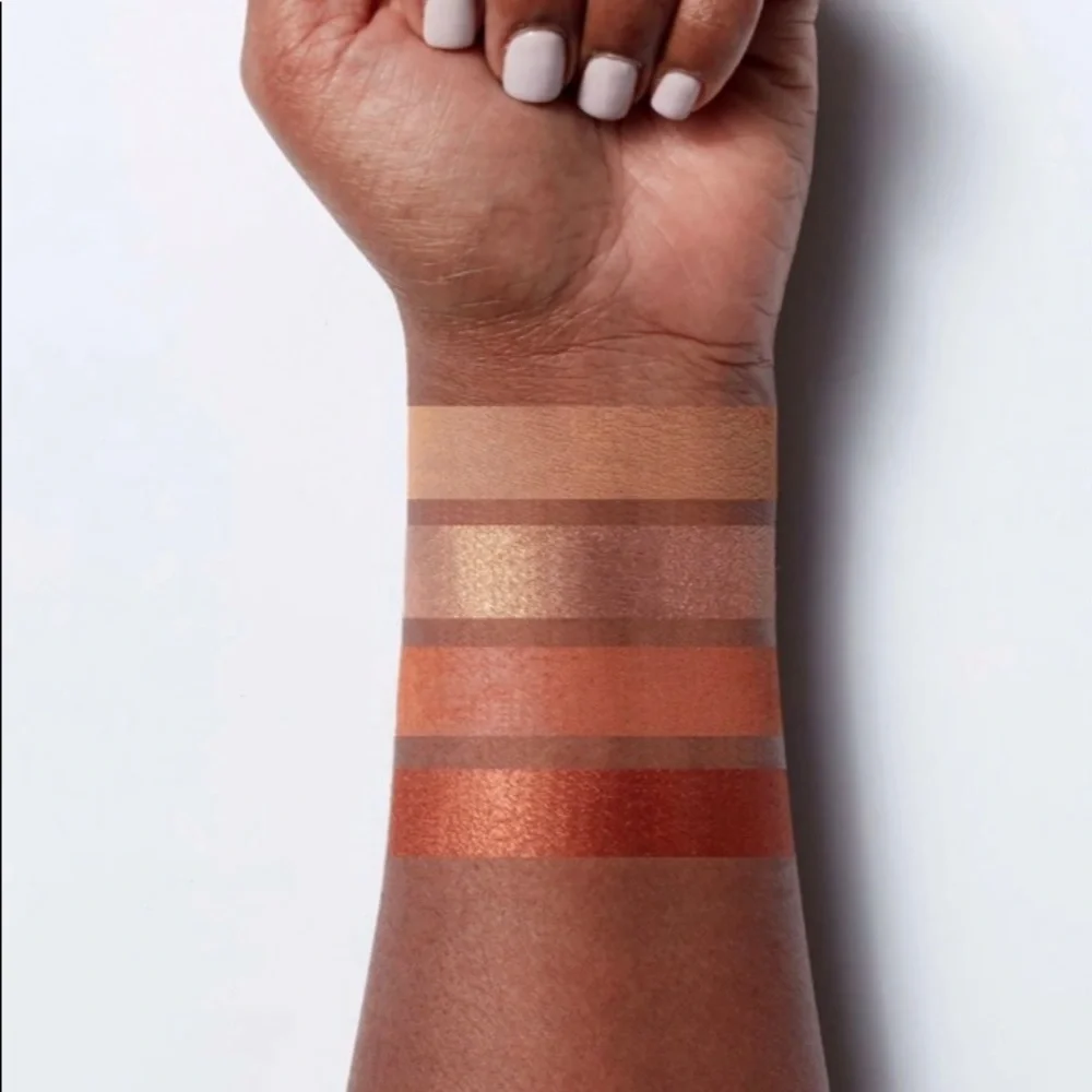 FLOSS Eyeshadow Squad in JUST PEACHY 🍑🍑